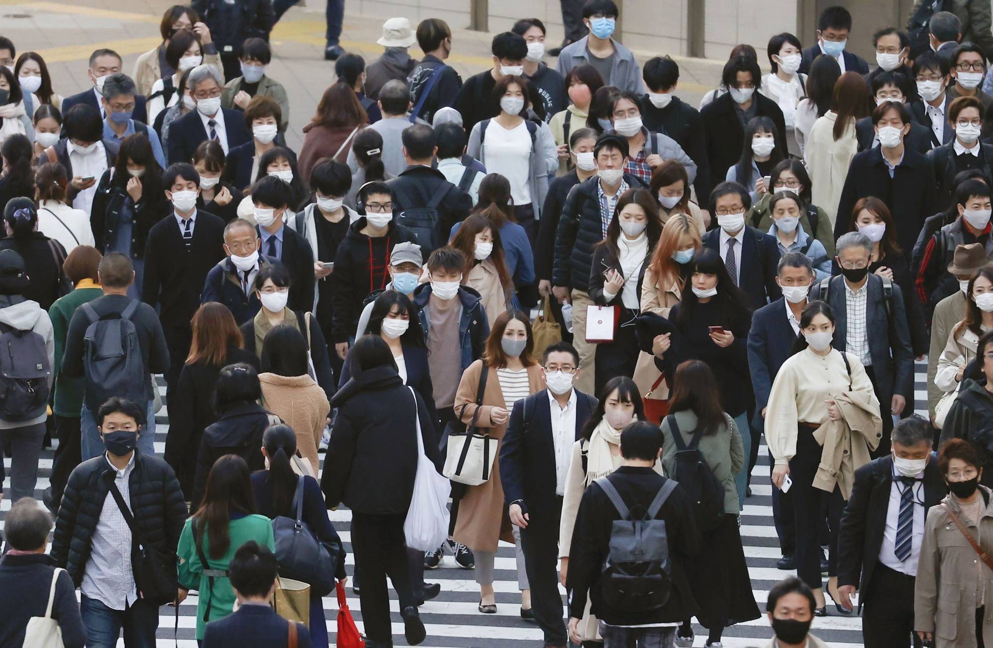 Tokyo reports record high 3,865 coronavirus cases